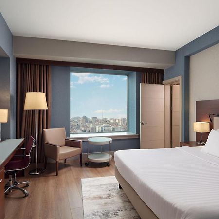 Delta Hotels By Marriott Istanbul West Exterior foto